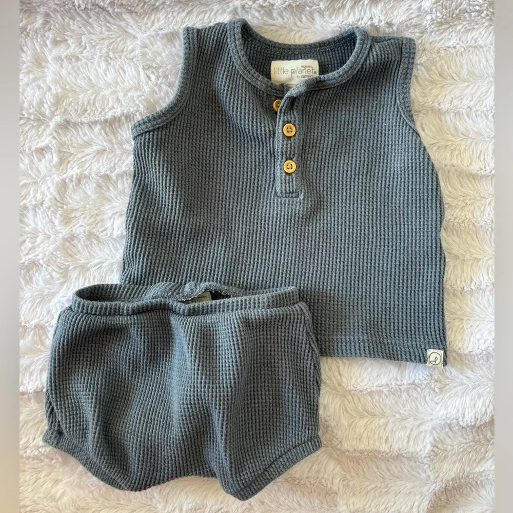 Little Planet by Cartier’s Baby Blue Waffle Knit Set